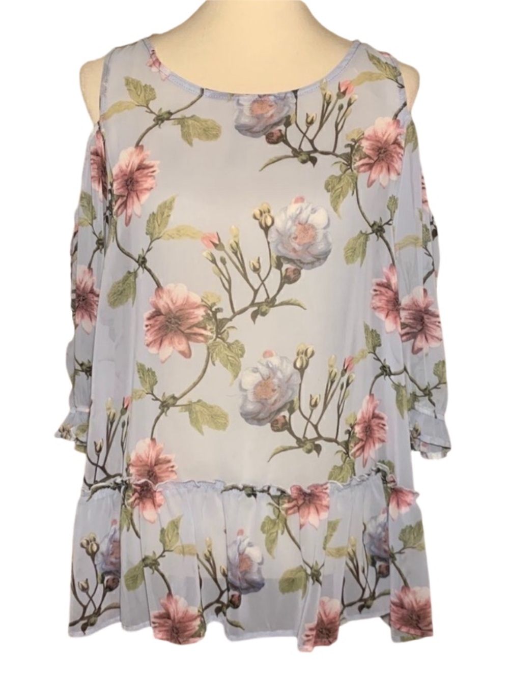 Peach Love California NWT Floral Cold Shoulder Top M Dusty Blue Pink USA